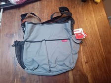 SkipHop Grey Designer  Baby Changing  Bag Duo Deluxe   BNWT