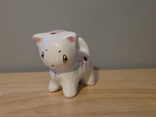 Cute small vintage hand - vintage,