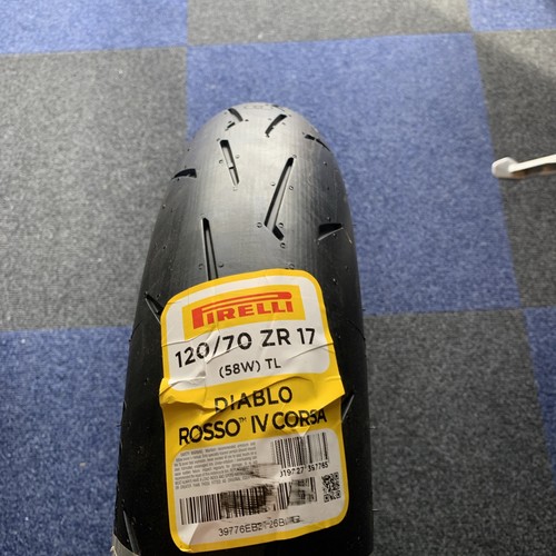 Pirelli diablo rosso iv - 1,