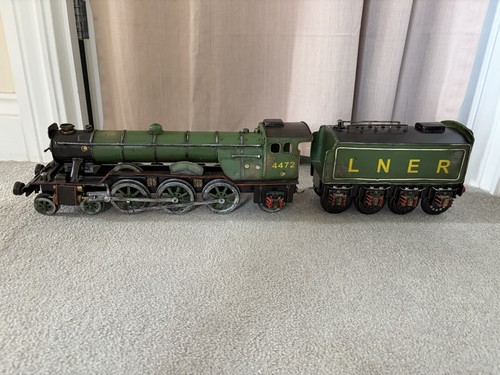 Vintage flying scotsman model - flying,