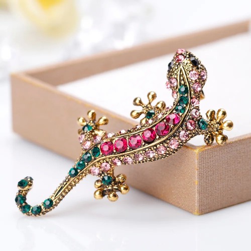 Lizard design brooch - design,
