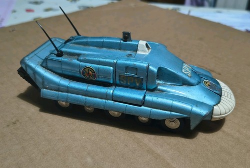 Dinky toys spectrum pursuit - spectrum,