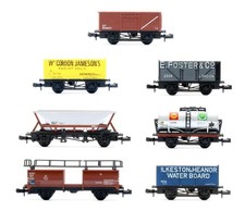 HORNBY MINITRIX 'N' GAUGE RAKE