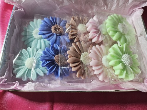 Set highly mixed scented - a, of