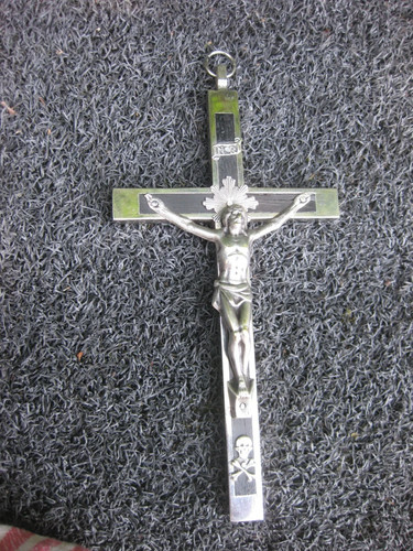 Large vintage crucifix - large,