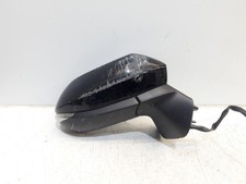 2023 TOYOTA YARIS CROSS  WING