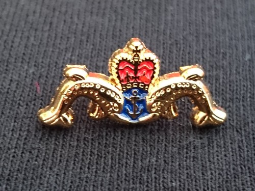 Royal navy submariners - royal,