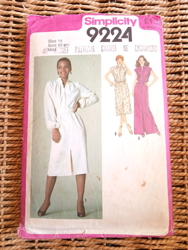 Vintage 1970s simplicity - vintage,