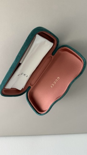 Gucci glasses case - gucci,