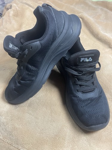 Awesome black fila trainers - awesome, in