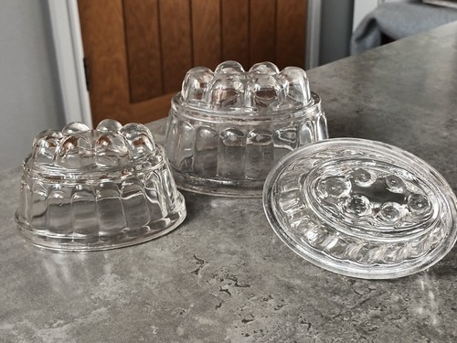 Vintage glass jelly molds - 3,