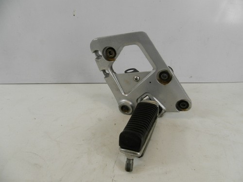 Suzuki gsx 1100 footrest - 1100,