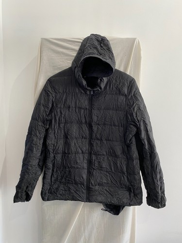 Uniqlo black ultra lightweight - uniqlo,