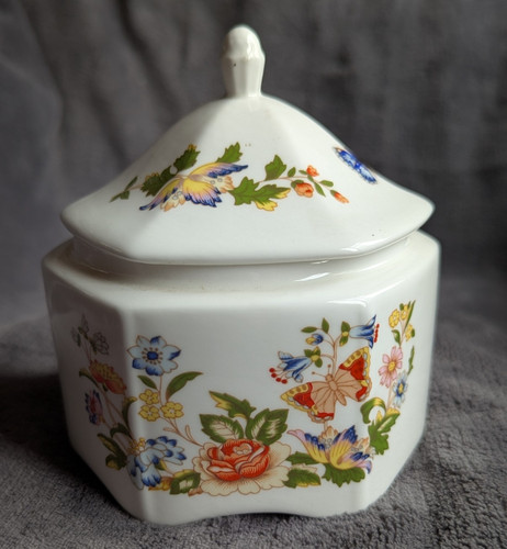 Aynsley cottage garden - aynsley,