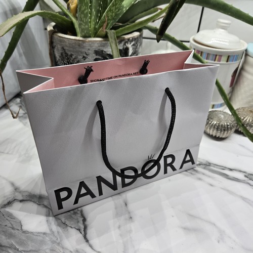 Genuine new pandora - new, bag