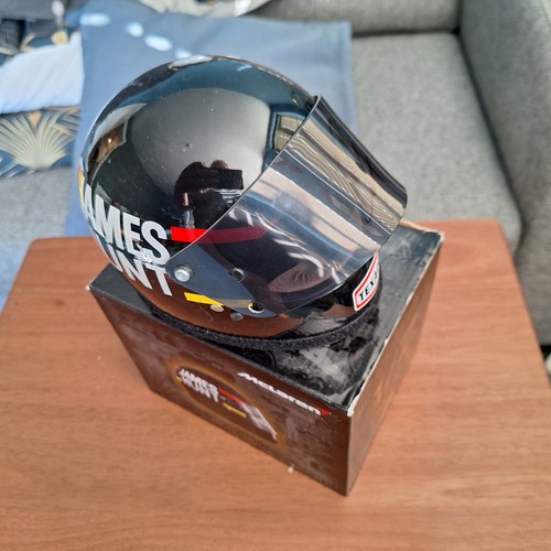 James hunt mclaren half scale - hunt,