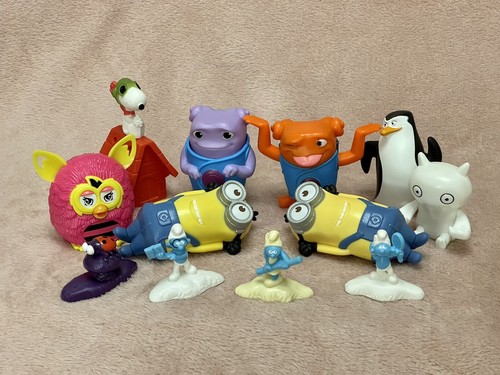 Minions smurfs snoopy - |,
