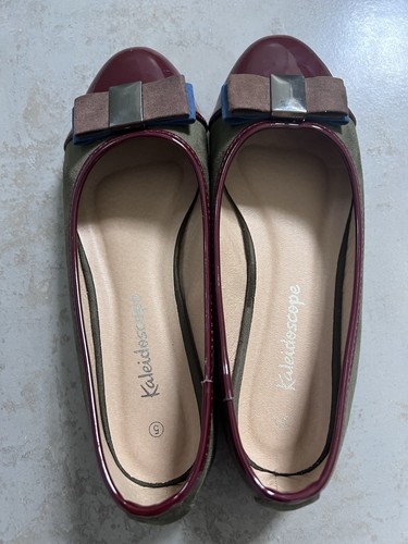 Ladies size flat shoes - flat, by