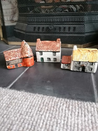 Tey pottery countryside - pottery,