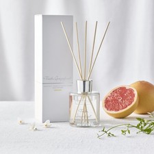 The white company Candles,Home