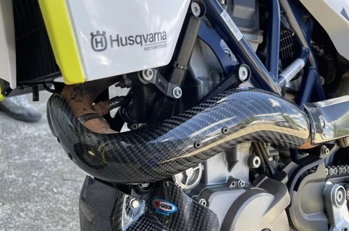 Pro carbon front - exhaust, guard