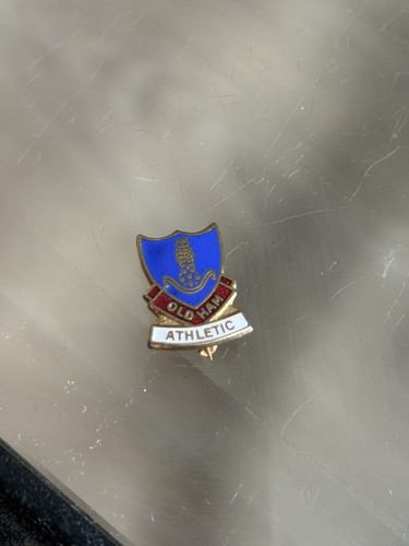 Vintage oldham athletic - athletic, enamel
