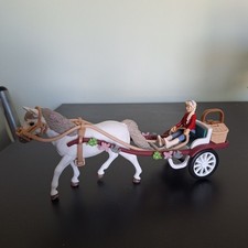 Schleich Horse Club Carriage Ride With Picnic Basket 