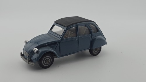 Corgi solido century of - 1:43,