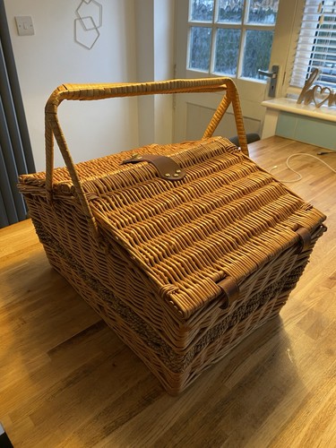 Wicker picnic basket set - set, 4