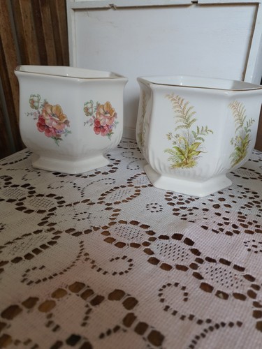 Westfield pottery plant pot - westfield,