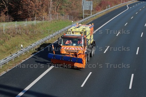 Truck photo iveco trakker - truck,