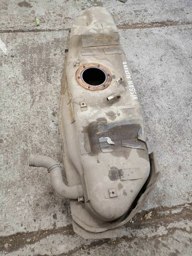 Diesel fuel tank reservoir for - tank,