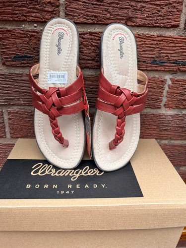 Bnwt ladies wrangler - bnwt, ladies.