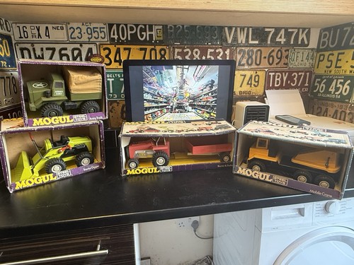 1975 mogul steel toys - 1975,