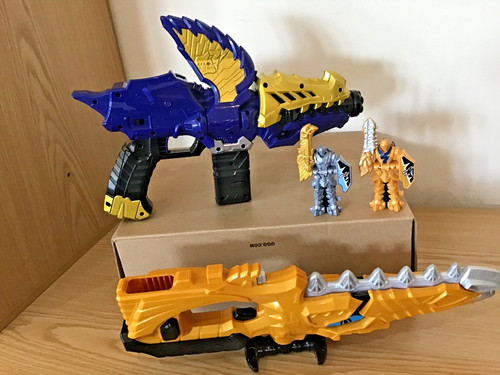 Power rangers dino - rangers, fury