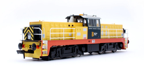 Models krm hun f 72 - models, krm-hun-oo-f-72