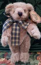 Heartfelt Collectibles Teddy Bear 'Mike'  American Artists Collection + Tag 1997