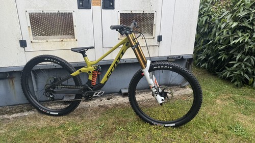 2024 scott gambler 900 tuned - scott,
