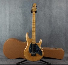 1990 USA Music Man Silhouette