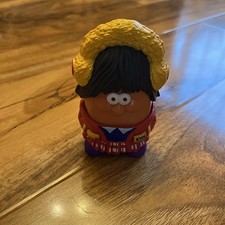 2023 McDonald's Kerwin Frost McNugget Buddies Toy : DARLA