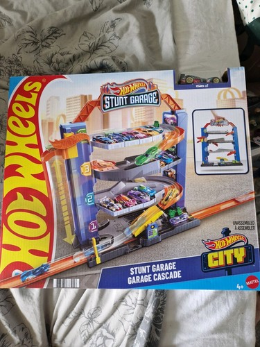 Hot wheels city stunt garage - wheels,