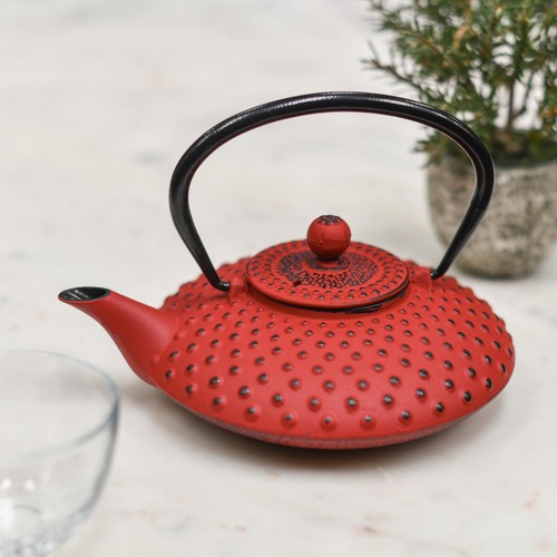 Red black cast iron - red,