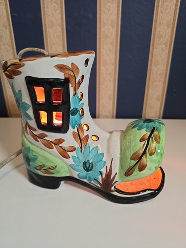Vintage night light boot lamp - night,