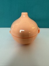 Tupperware Onion Keeper