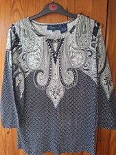 Artscapes Top With complex