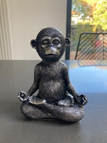 Peaceful resin meditating - peaceful,