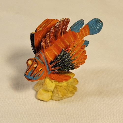 Tropical fish plastic figure - plastic,