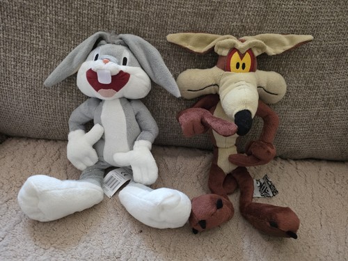 Vintage wile coyote and - e.,