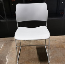 Howe White Plastic Chair 40/4