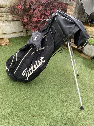 Black titleist stand crossover - black,